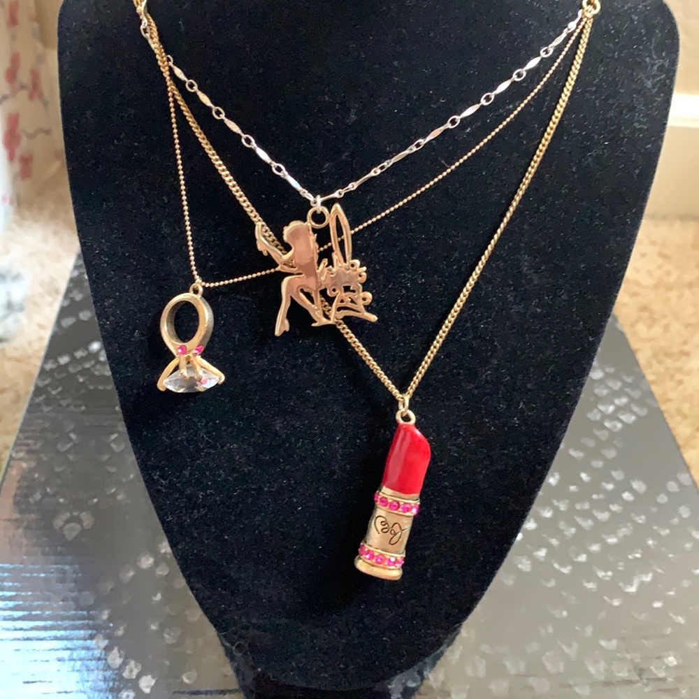Betsey johnson Silhouette necklace